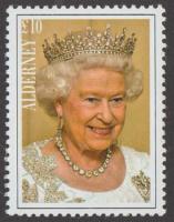 2015 £10 Queen Elizabeth II, Britain's Longest Reigning Monarch