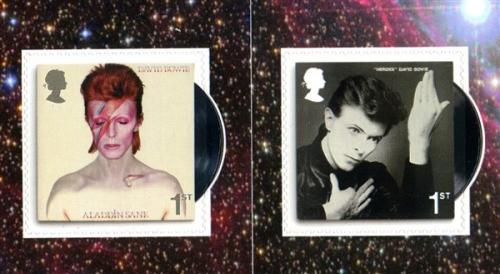 2017 David Bowie Self-adhesive (SG3933a-3934a)