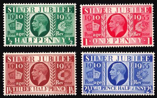 SG453-456 1935 Silver Jubilee - Unmounted Mint (Cat. £11) (Spec: NCom10-13) (Scott: 226-229)